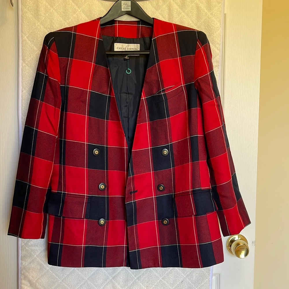 Casual Corner Sz 8P Plaid Jacket Blazer Christmas Red & Blue Lined Fall Winter
